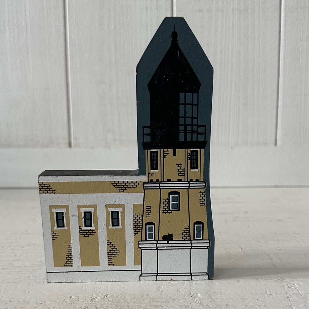 The Cats Meow Lighthouse Series- Charming Lighthouse Wooden Decor, Black and Tan